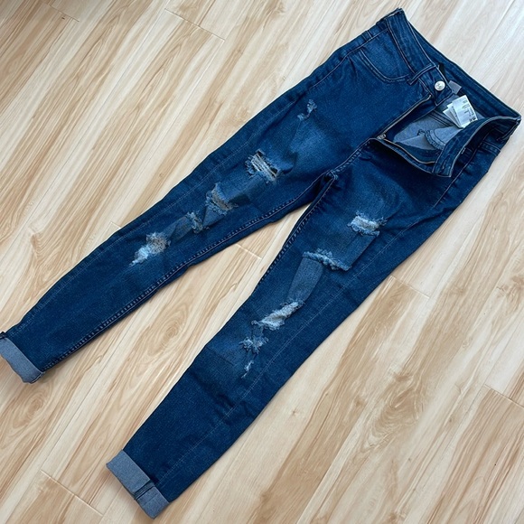 Mint condition jeans from H&M, size 4 - Picture 1 of 5